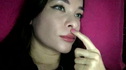 magggg658318 online show from 12/07/24, 11:40