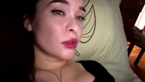 magggg658318 online show from 10/13/25, 02:28