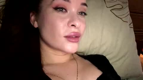 magggg658318 online show from 12/03/25, 10:35