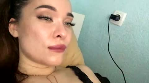 magggg658318 online show from 06/17/26, 03:35