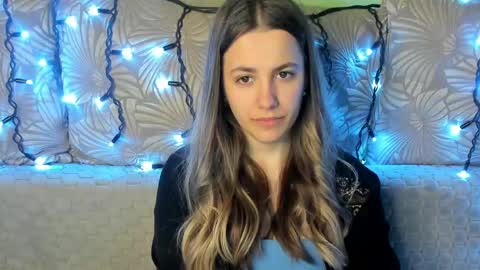 Maggie online show from 04/30/26, 01:23