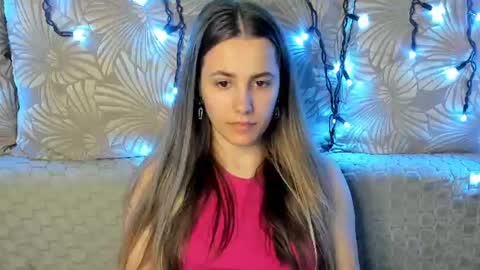 Maggie online show from 06/25/26, 01:49