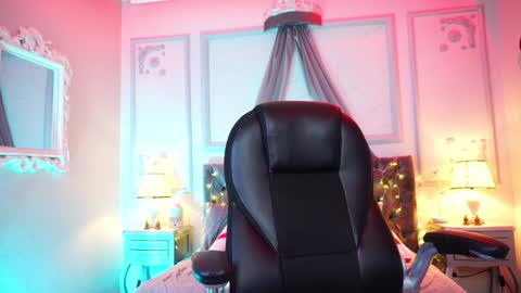   online show from 12/21/24, 08:32