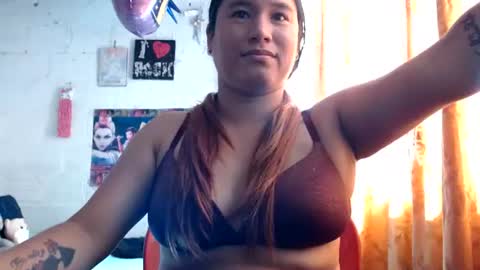 Maggie Taylor online show from 07/28/26, 02:05