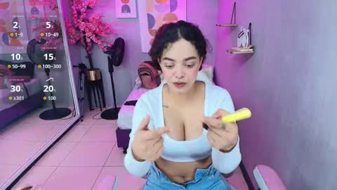 Maggy online show from 04/26/26, 03:37