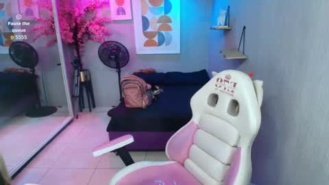 Maggy online show from 06/02/26, 03:19