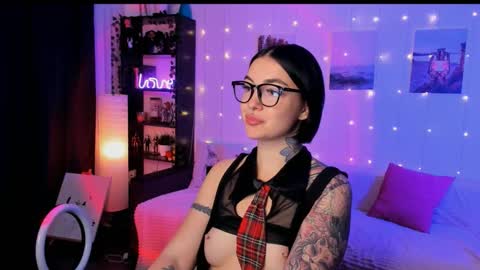 Magic Allie online show from 11/22/25, 04:33