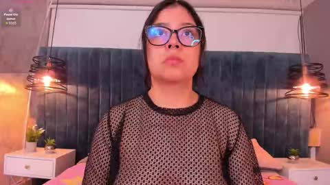 Snapshot of magic_angela chatting on 12/04/25, 11:41 magic_angela online show from 12/04/25, 11:41