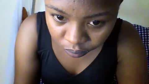 Snapshot of magic_bliss chatting on 03/28/26, 03:28 Bliss online show from 03/28/26, 03:28