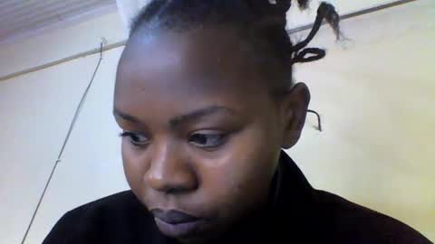 Snapshot of magic_bliss chatting on 03/30/26, 04:35 Bliss online show from 03/30/26, 04:35