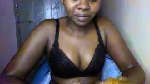 Snapshot of magic_bliss chatting on 06/03/26, 05:40 Bliss online show from 06/03/26, 05:40