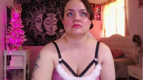 Claire online show from 12/24/24, 09:11