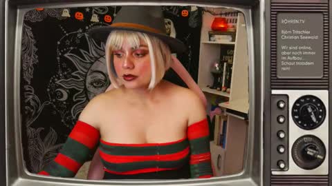 Claire online show from 10/26/25, 12:49