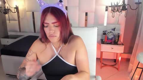 CLOEH  online show from 10/24/25, 07:32