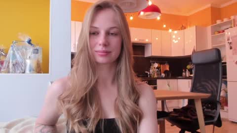 Snapshot of magic_couple13 chatting on 01/08/26, 09:22 Alice online show from 01/08/26, 09:22