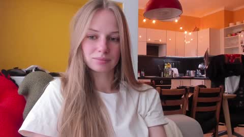 Snapshot of magic_couple13 chatting on 01/15/26, 10:31 Alice online show from 01/15/26, 10:31