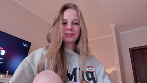 Snapshot of magic_couple13 chatting on 02/08/26, 10:51 Alice online show from 02/08/26, 10:51