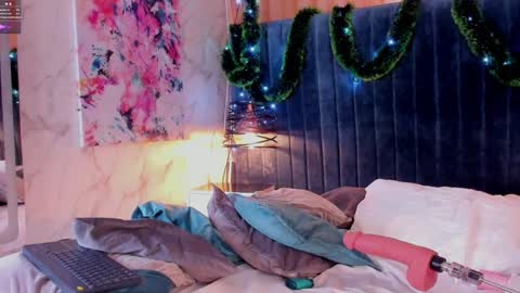 koko gomez online show from 01/02/25, 05:46