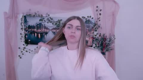 magic_katarina_ online show from 11/24/25, 10:37