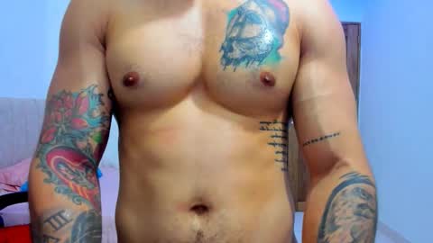 Snapshot of magic_mike_26 chatting on 11/03/25, 02:18 Magic Mike online show from 11/03/25, 02:18