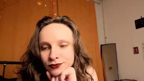 Mikky or Moon online show from 12/14/25, 07:18