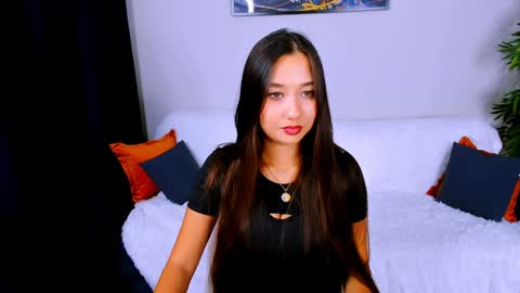 magic_phoenix online show from 12/20/24, 04:14