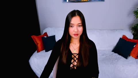 magic_phoenix online show from 01/12/25, 02:19