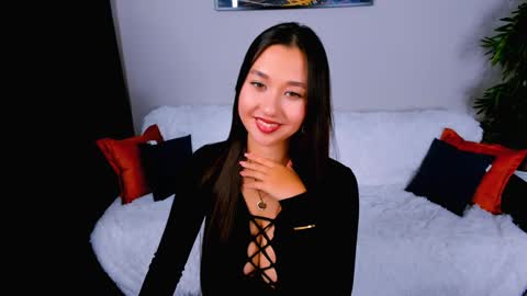 magic_phoenix online show from 01/12/25, 05:22