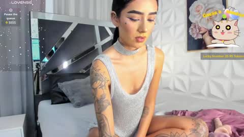 Scarlet online show from 01/17/25, 07:30