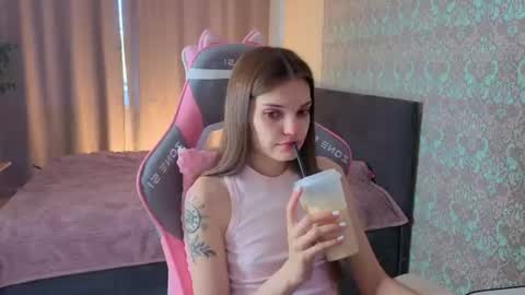 Merry online show from 06/29/26, 02:29