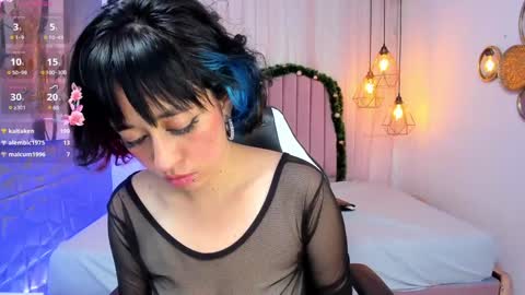 S  online show from 12/07/24, 08:05