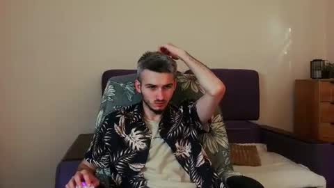 magic_storms online show from 06/19/26, 03:38