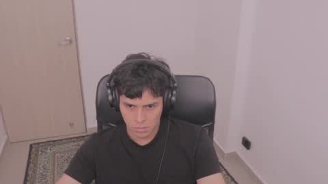 Snapshot of magic_tony chatting on 09/14/25, 04:39 Tony Hoffa online show from 09/14/25, 04:39