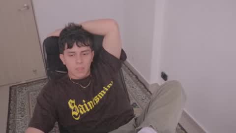 Snapshot of magic_tony chatting on 09/17/25, 10:22 Tony Hoffa online show from 09/17/25, 10:22