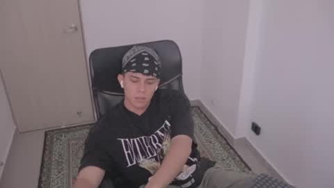 Snapshot of magic_tony chatting on 09/20/25, 09:38 Tony Hoffa online show from 09/20/25, 09:38