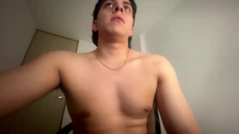 Snapshot of magic_tony chatting on 10/16/25, 01:06 Tony Hoffa online show from 10/16/25, 01:06