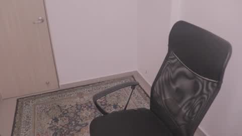 Snapshot of magic_tony chatting on 10/26/25, 05:52 Tony Hoffa online show from 10/26/25, 05:52