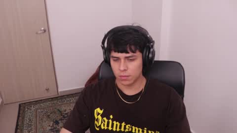 Snapshot of magic_tony chatting on 11/16/25, 04:12 Tony Hoffa online show from 11/16/25, 04:12