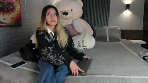 magic_zahara online show from 07/04/26, 03:45