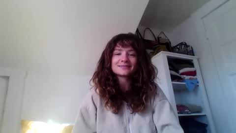 magicalmissmolly online show from 10/21/25, 10:21