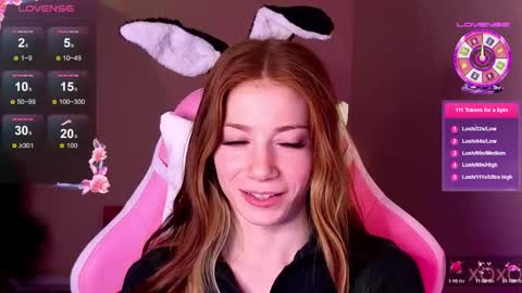 Snapshot of magicladyy chatting on 02/25/25, 08:30 Angel online show from 02/25/25, 08:30