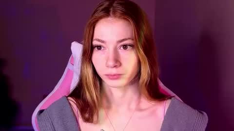 Snapshot of magicladyy chatting on 03/08/25, 12:11 Angel online show from 03/08/25, 12:11