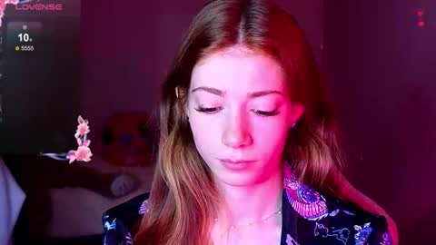 Snapshot of magicladyy chatting on 09/20/25, 12:17 Angel online show from 09/20/25, 12:17