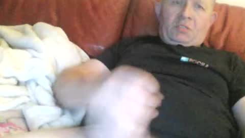 magicman250 online show from 12/02/25, 06:58