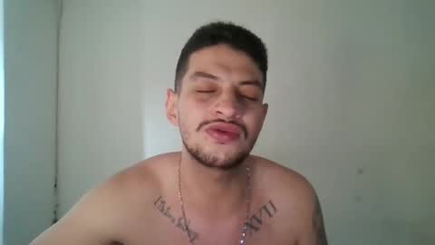 Snapshot of magico_9809 chatting on 03/04/25, 01:28 BRAYAN online show from 03/04/25, 01:28