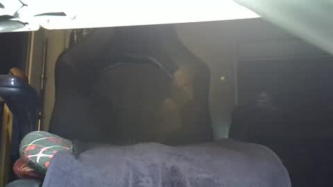 magicomerlino63 online show from 10/31/25, 01:06