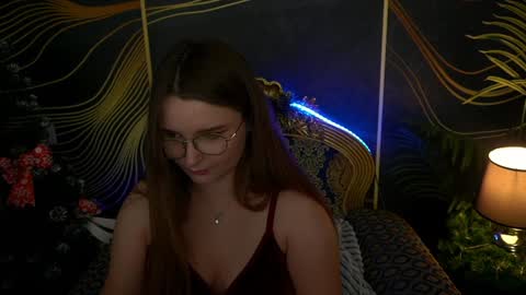 Emily online show from 01/01/25, 10:54