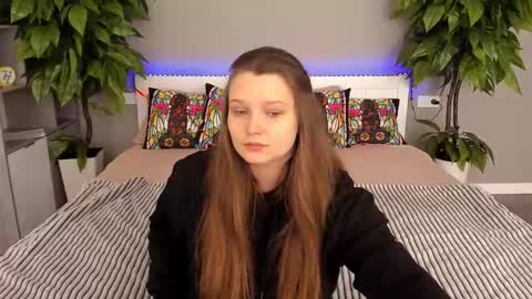 Emily online show from 09/09/25, 08:03