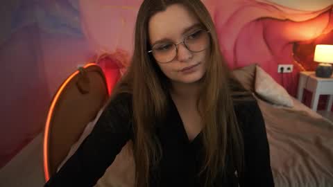 Emily online show from 09/23/25, 08:17