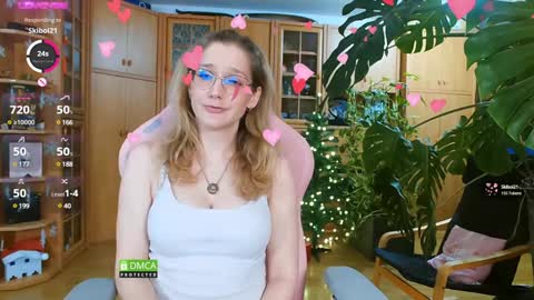 Nicole online show from 12/18/24, 04:31